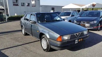 Usata 1987 Alfa Romeo 75 Tre volumi | 7900 €
