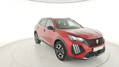 Usata Peugeot 2008 Allure 101 CV (74 kW) 2024 Rosso SUV