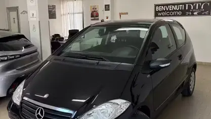 Usata Mercedes A180 Elegance 109 CV (80 kW) 2007 Nero Berlina