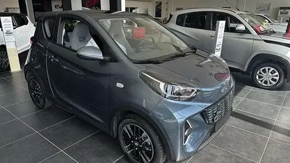 Nuova DR DR 1.0 19 kW (27 CV) 2025 Grigio scuro Utilitaria