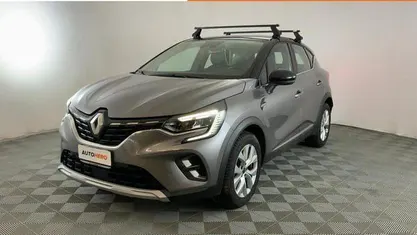 Usata Renault Captur Intens 101 CV (74 kW) 2020 Grigio SUV