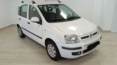 Bianco Usata 2011 Fiat Panda Dynamic Due volumi | 5600 € (Buon prezzo)