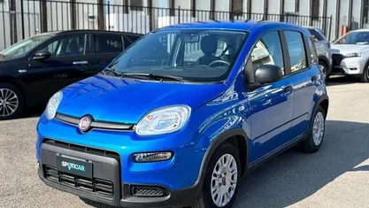 Usata Fiat Panda S 69 CV (50 kW) 2024 Blu/azzurro Utilitaria