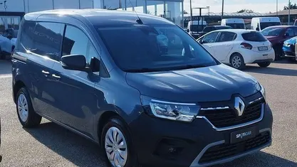 Blu Usata 2022 Renault Kangoo Furgone | 9500 € (Buon prezzo)