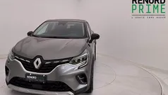Grigio scuro Usata 2021 Renault Captur Intens SUV | 18.900 € (Buon prezzo)