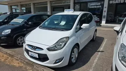 Usata Hyundai ix20 Style 90 CV (66 kW) 2011 Bianco Utilitaria