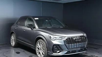 Usata Audi Q3 S-Line 150 CV (110 kW) 2025 Grigio daytona SUV