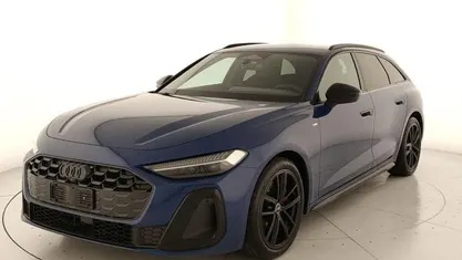 Nuova Audi A5 S-Line 204 CV (150 kW) 2025 Blu Coupé