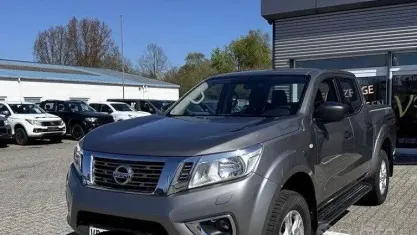 Usata Nissan Navara N-Guard 190 CV (139 kW) 2019 Grigio Pick-up