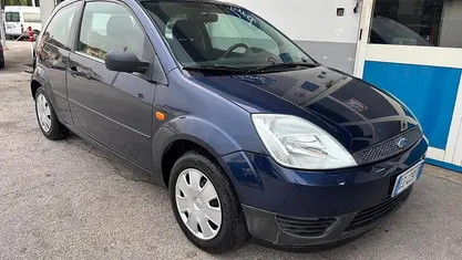 Usata Ford Fiesta 75 CV (55 kW) 2006 Utilitaria