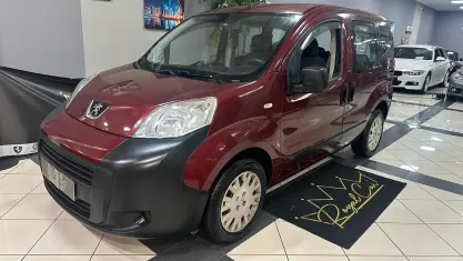 Usata Peugeot Bipper Active 75 CV (55 kW) 2013 Rosso Monovolume