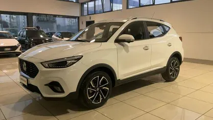 Bianco Nuova 2025 MG ZS Luxury SUV | 18.999 € (Buon prezzo)