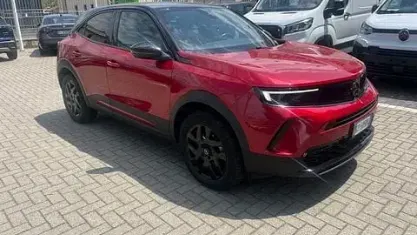 Usata Opel Mokka 131 CV (96 kW) 2023 Rosso SUV