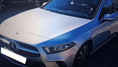 Argento Usata 2020 Mercedes A180 Business Tre volumi | 21.990 € (Buon prezzo)