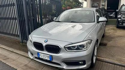 Grigio Usata 2017 BMW 116 Sport Line Due volumi | 9990 € (Super prezzo)