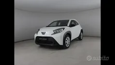 Bianco Usata 2025 Toyota Aygo X Active SUV | 15.400 € (Buon prezzo)