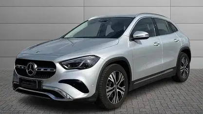 Usata Mercedes GLA200 Advanced Plus 150 CV (110 kW) 2023 Nero SUV