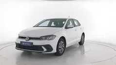 Pure white Usata 2023 VW Polo Life Tre volumi | 18.500 € (Buon prezzo)