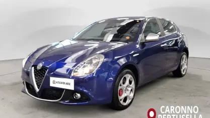 Usata Alfa Romeo Giulietta Super 120 CV (88 kW) 2019 Bluazzurro bluazzurro Utilitaria