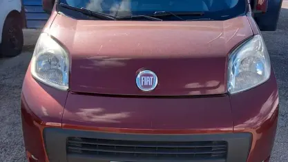 Usata Fiat Qubo Trekking 75 CV (55 kW) 2012 Rosso Monovolume