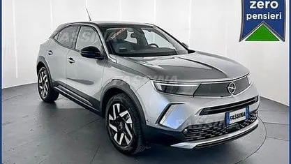 Usata Opel Mokka Elegance 131 CV (96 kW) 2021 Nero/grigio SUV