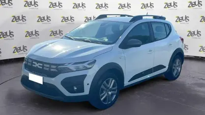 Usata Dacia Sandero Extreme 101 CV (74 kW) 2023 Bianco Utilitaria