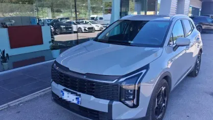 Usata Kia Sportage Style 136 CV (100 kW) 2026 Grigio SUV