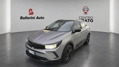Usata Opel Grandland X GS Line 131 CV (96 kW) 2022 Grigio SUV