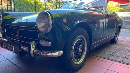 Verde Usata 1971 MG Midget Cabrio | 15.000 €