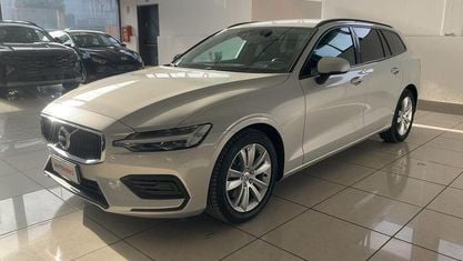 Occasion Volvo V60 Business Edition 197 ch (144 kW) 2021 Gris Break