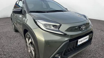 Usata Toyota Aygo X Lounge 72 CV (52 kW) 2022 Verde SUV