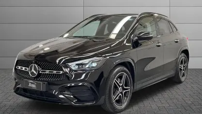 Nuova Mercedes GLA200 150 CV (110 kW) 2026 Nero SUV
