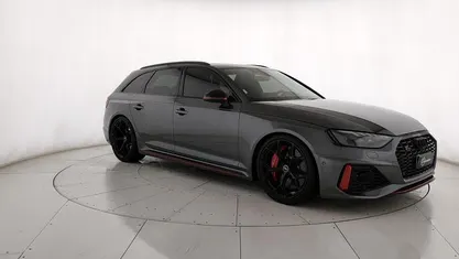 Usata 2024 Audi RS4 Competition Station wagon | 85.900 €