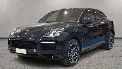 Usata 2023 Porsche Cayenne SUV | 81.990 € (Buon prezzo)