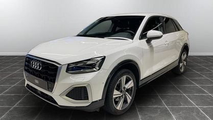 Begagnad Audi Q2 Advanced 116 HK (85 kW) 2022 Vit SUV