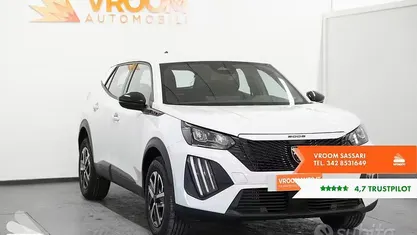 Nuova Peugeot 2008 Style 136 CV (100 kW) 2025 SUV