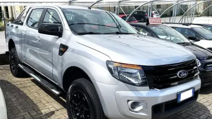 Usata Ford Ranger 150 CV (110 kW) 2013 Grigio Pick-up