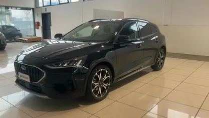 Nero Usata 2022 Ford Focus Active | 21.399 € (Ottimo prezzo)
