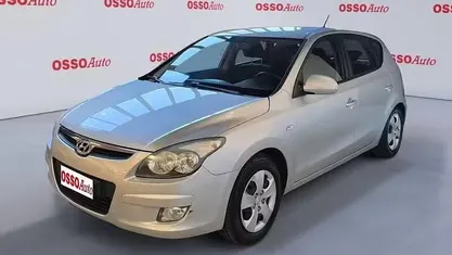 Usata Hyundai i30 109 CV (80 kW) 2009 Grigio Berlina