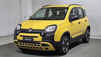 Usata Fiat Panda Cross Cross 69 CV (50 kW) 2018 Giallo Utilitaria