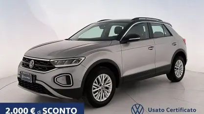 Begagnad VW T-Roc Life 116 HK (85 kW) 2025 Svart SUV