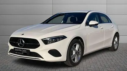 Bianco Usata 2024 Mercedes A250 Advanced Tre volumi | 29.650 € (Ottimo prezzo)