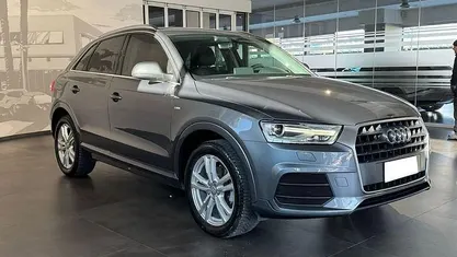 Grigio Usata 2017 Audi Q3 Sport SUV | 18.900 € (Buon prezzo)