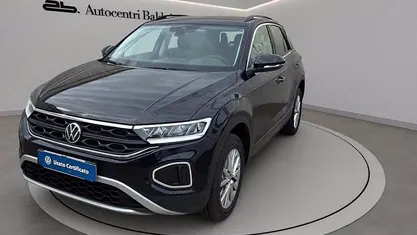 Begagnad VW T-Roc Life 116 HK (85 kW) 2025 Svart SUV