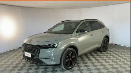 Gebraucht DS Automobiles DS7 Crossback Performance 131 PS (96 kW) 2024 Grau SUV