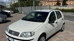 Nero Usata 2009 Fiat Punto Classica Due volumi | 2950 € (Buon prezzo)