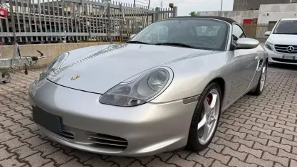 Usata Porsche Boxster 260 CV (191 kW) 2002 Grigio Cabrio