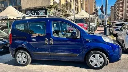 Usata Fiat Qubo Trekking 75 CV (55 kW) 2009 Bluazzurro Monovolume