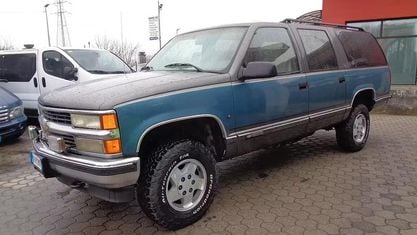 Usata Chevrolet Suburban 185 CV (136 kW) 1993 Verde SUV