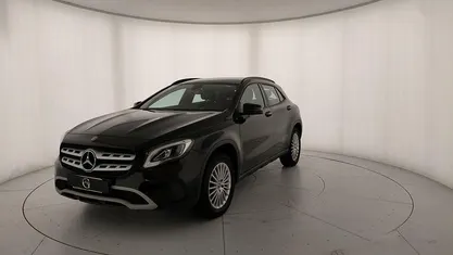 Usata 2019 Mercedes GLA200 Executive SUV | 24.900 € (Buon prezzo)